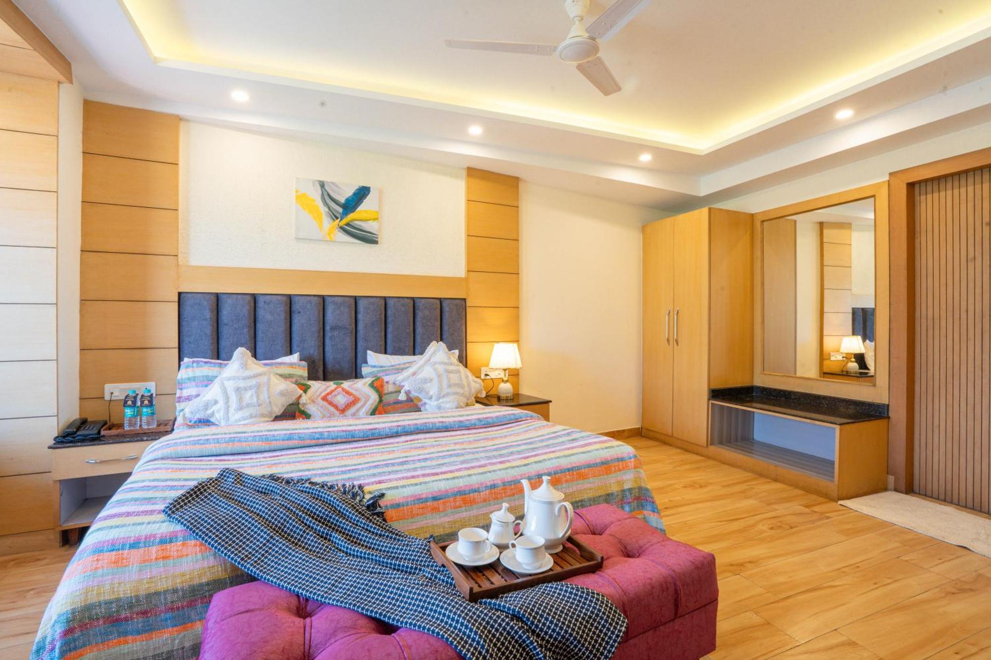 Super Hotel By Perfectstayz Mall Road Masuri Exterior foto