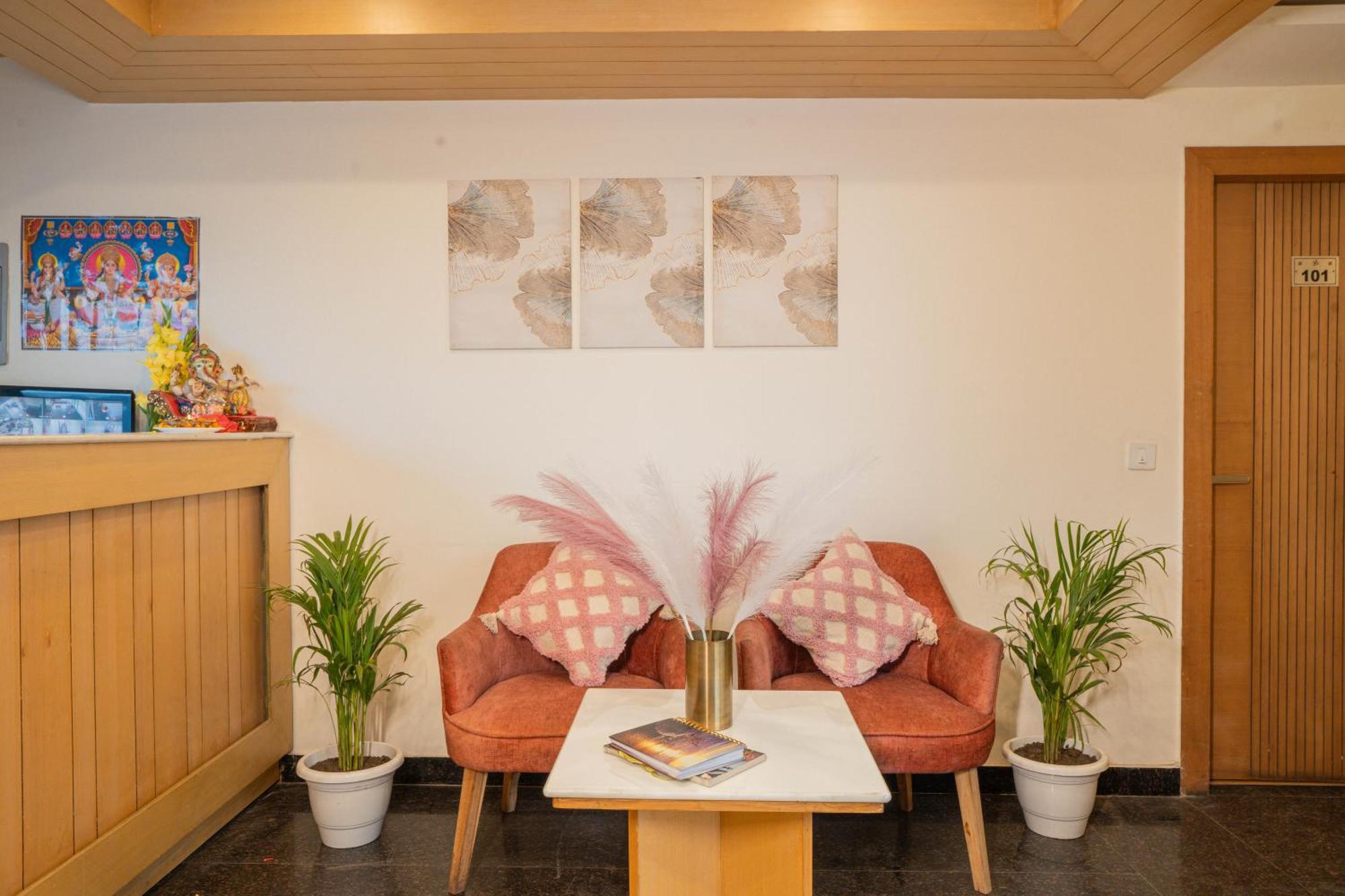 Super Hotel By Perfectstayz Mall Road Masuri Exterior foto